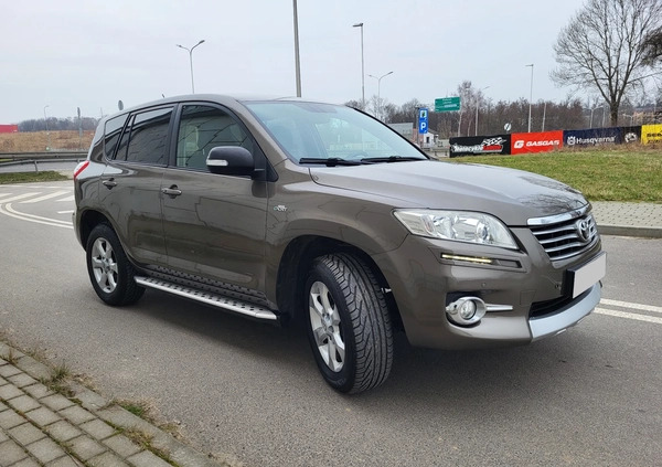 Toyota RAV4 cena 52800 przebieg: 230000, rok produkcji 2012 z Lubień Kujawski małe 529